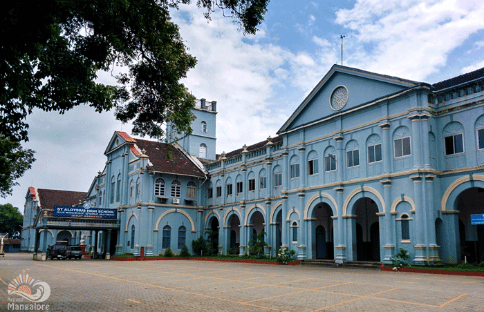 Hyphen Connects: St Aloysius